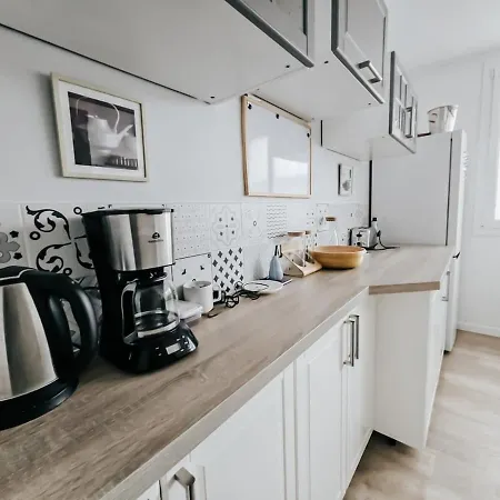 Ambroise 94 M2 Vue Basilique Apartment